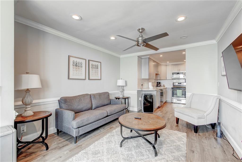 215 Piedmont Avenue NE 2103
