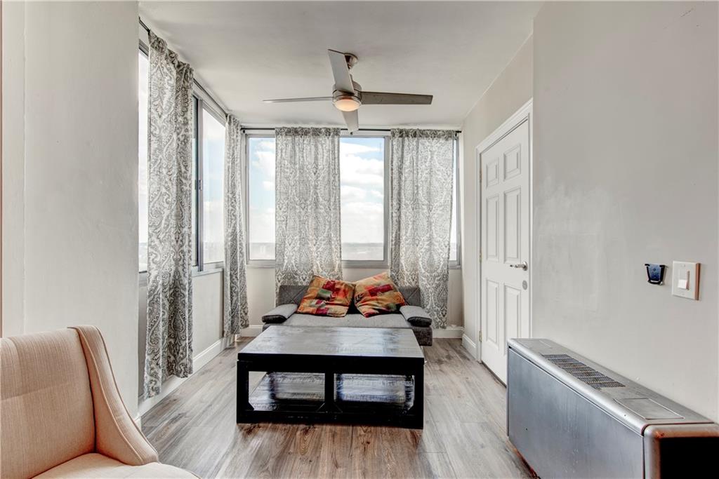 215 Piedmont Avenue NE 2103