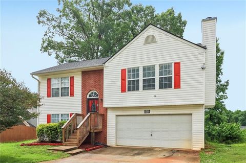Homes For Sale - 2411 Mills Bend<br/> Dekalb County, Decatur, GA 30034