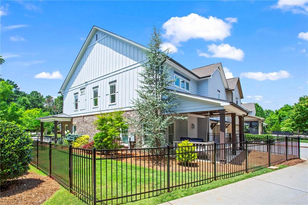 1565 Parkside Drive