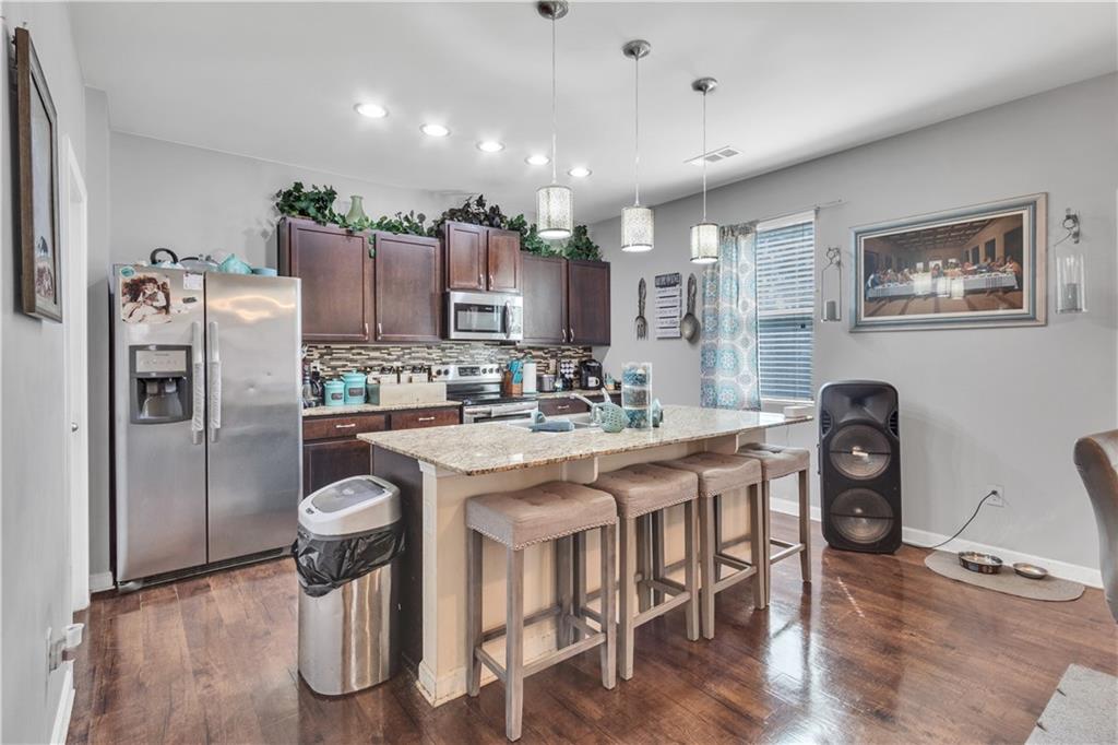 3929 Makeover Court