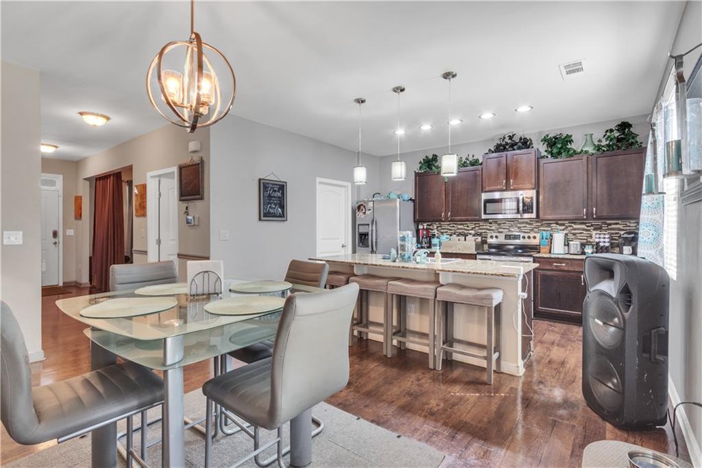 3929 Makeover Court