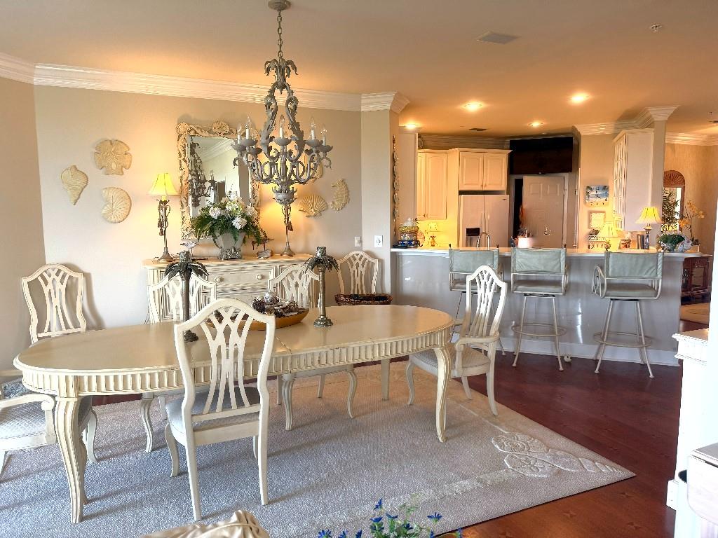 5242 Sea Chase Drive 1
