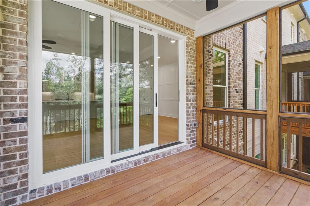 5695 Broad River View 444