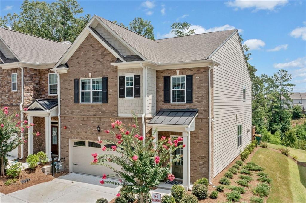 134 Holden Way