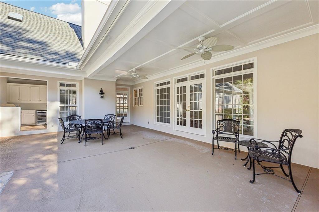 SEVEN OAKS - Residential