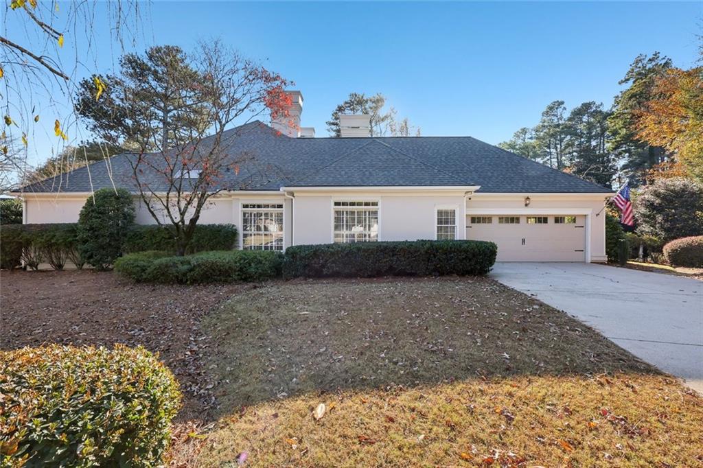 SEVEN OAKS - Residential