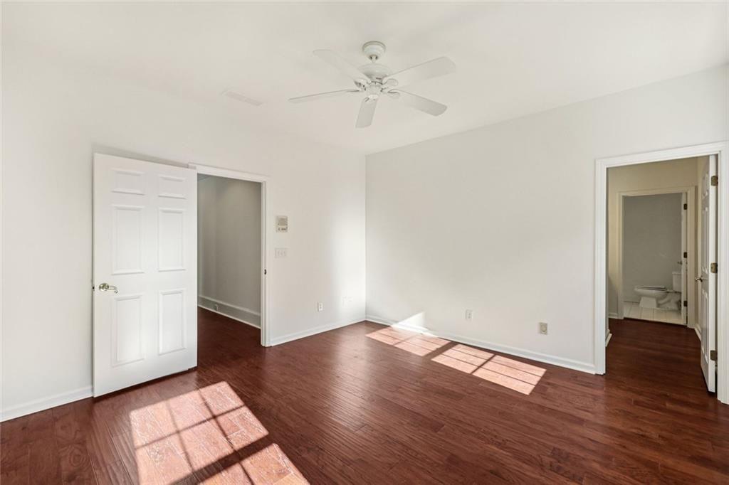 SEVEN OAKS - Residential