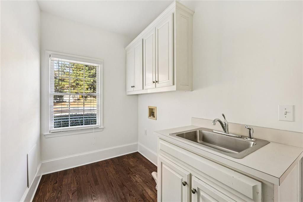 SEVEN OAKS - Residential