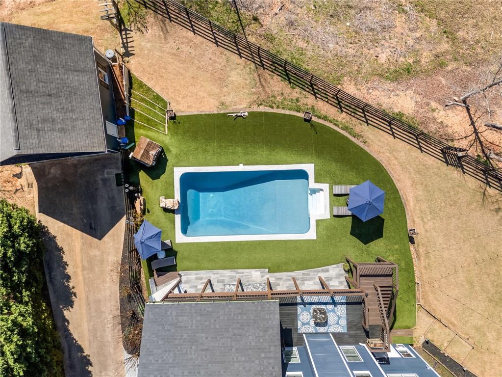402 Pluma Court