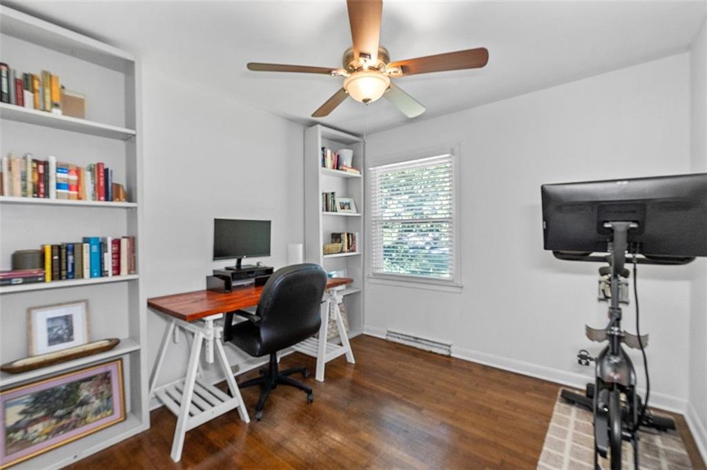 573 Lyle Drive, Marietta, Georgia image 12