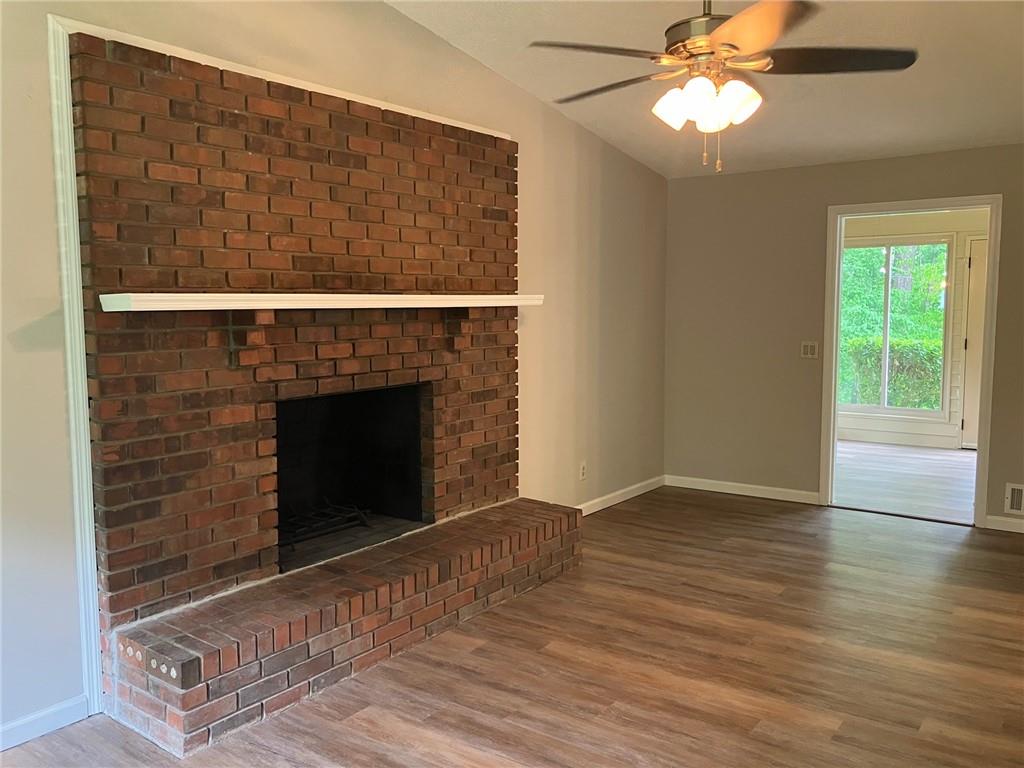 215 N Etowah Court, Canton, Georgia image 8