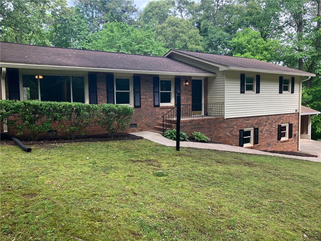 215 N Etowah Court, Canton, Georgia image 3
