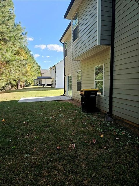 A home in Fairburn