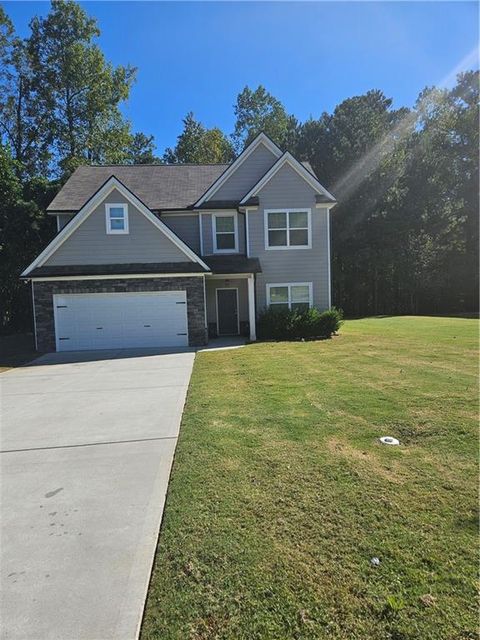 A home in Fairburn