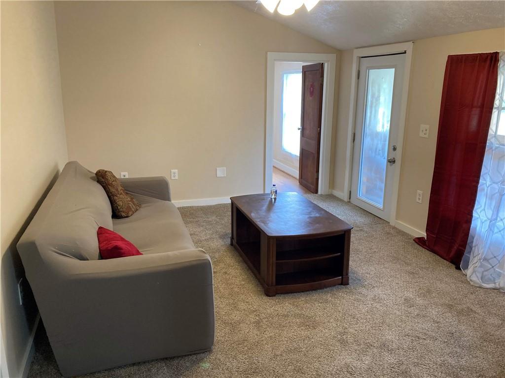 1047 Horton Road