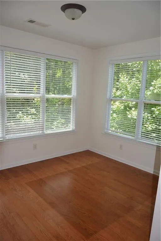 Mableton, Georgia 30126, United States, 3 Bedrooms Bedrooms, ,4 BathroomsBathrooms,Residential,Active,189639