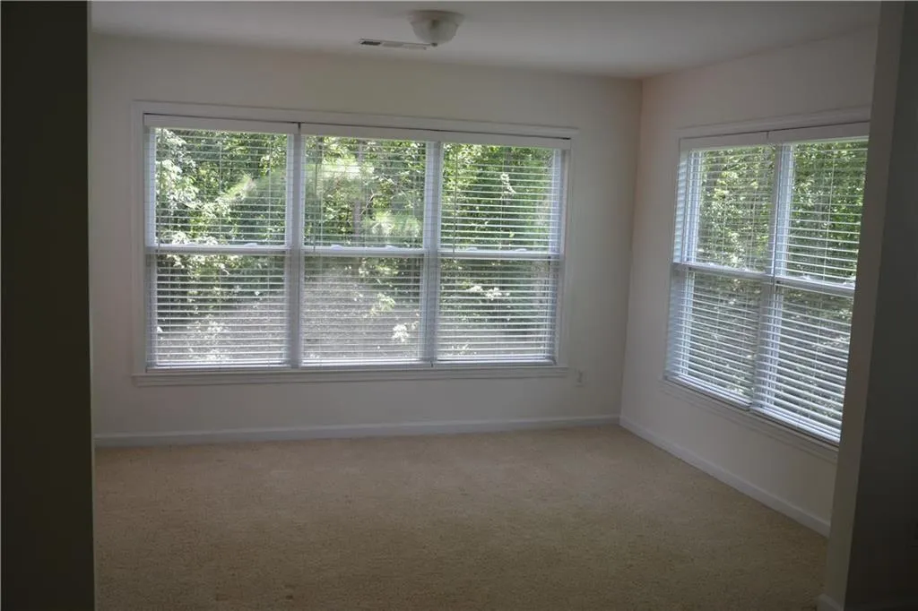 Mableton, Georgia 30126, United States, 3 Bedrooms Bedrooms, ,4 BathroomsBathrooms,Residential,Active,189639