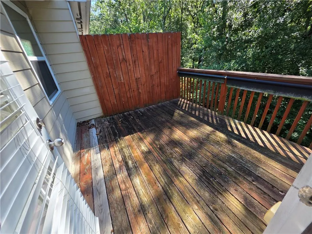 Mableton, Georgia 30126, United States, 3 Bedrooms Bedrooms, ,4 BathroomsBathrooms,Residential,Active,189639