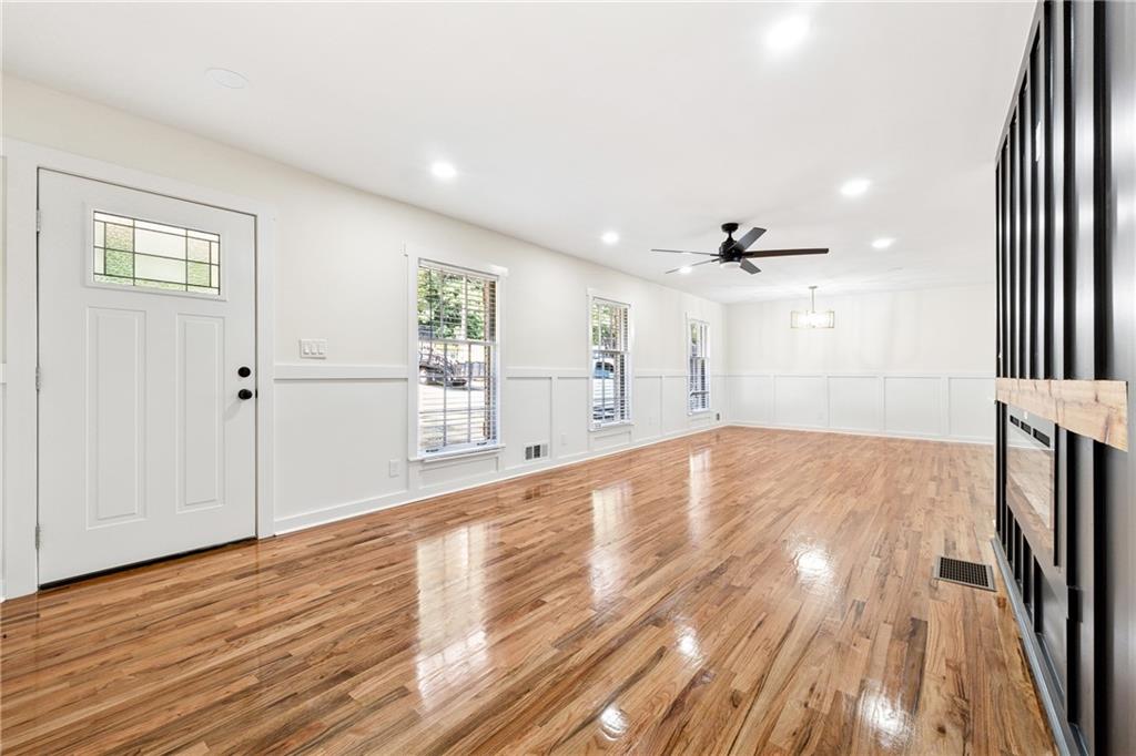2055 Oak Road