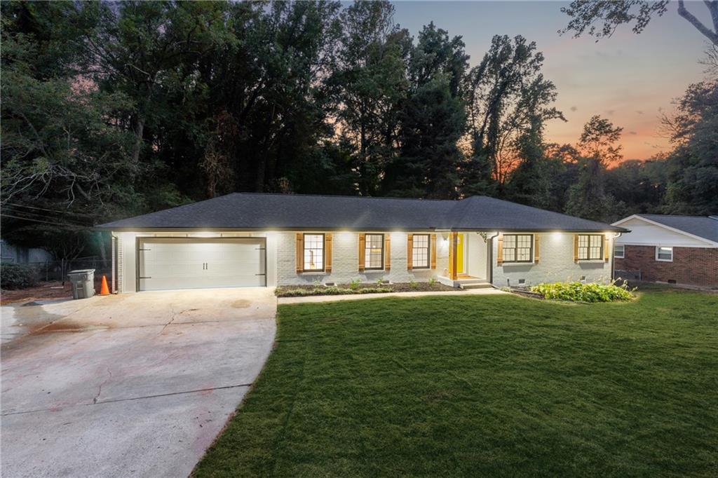 2055 Oak Road