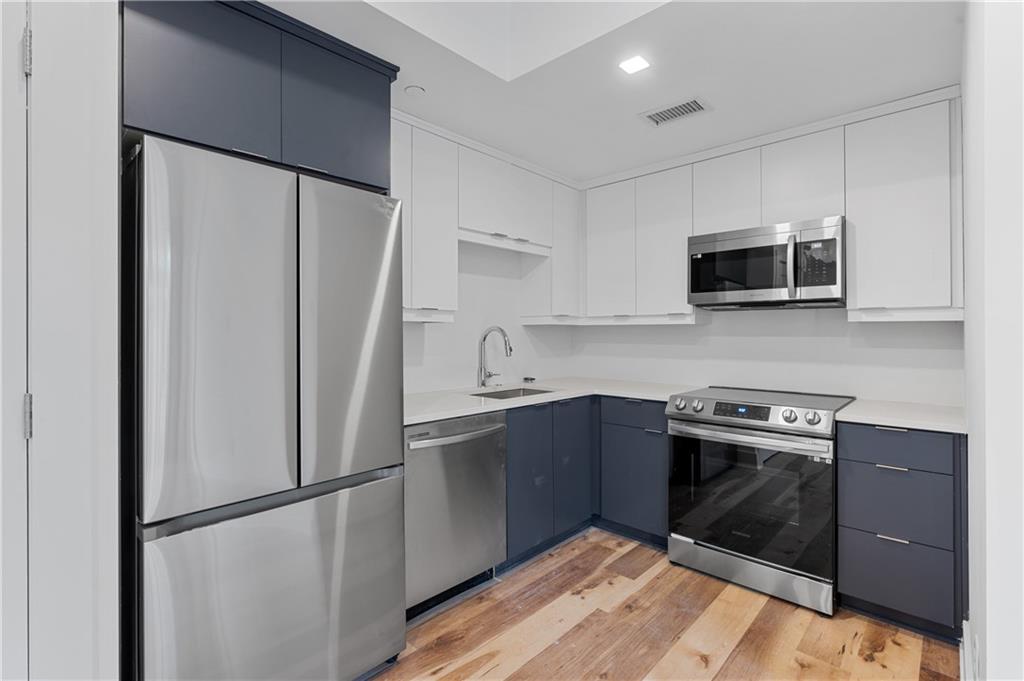 2909 Peachtree Road NE 105