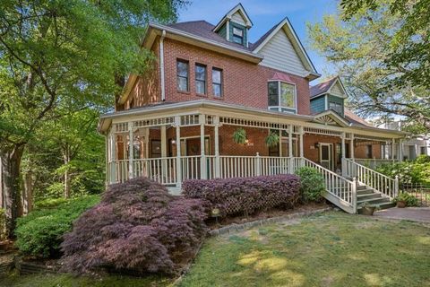Photo of 952 Edgewood Avenue NE, Atlanta, GA 30307 (MLS # 7754533)