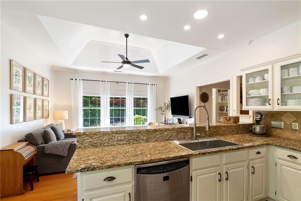 12260 Greenmont Walk, Alpharetta, Georgia image 17