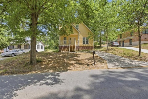 Homes For Sale - 845 Mildred Place<br/> Atlanta, GA 30318