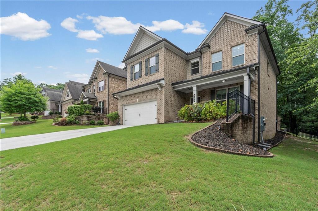 3198 Ivy Crossing Drive