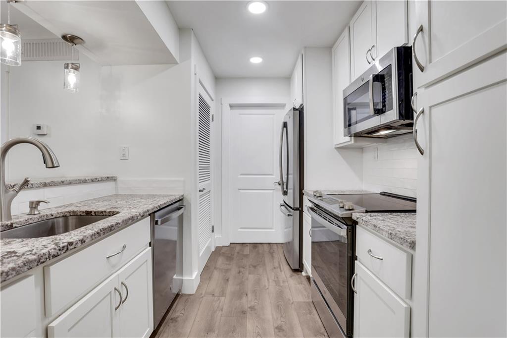 206 Tuxworth Circle