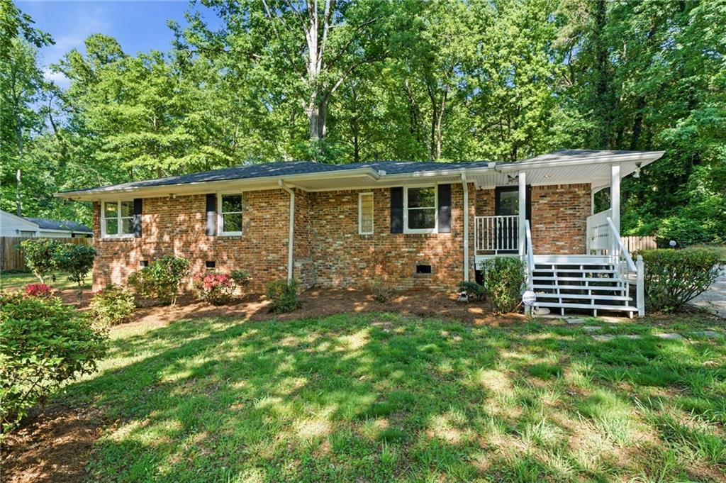 2109 Shady Lane