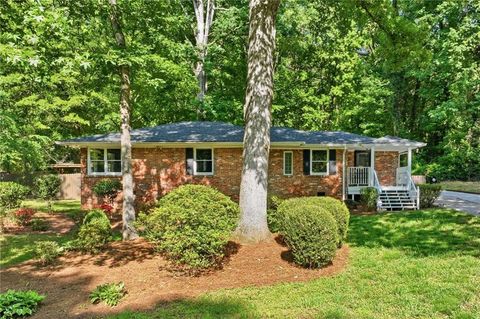 Homes For Sale - 2109 Shady Lane<br/> Dekalb County, Tucker, GA 30084