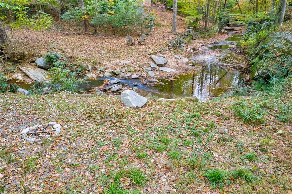 4397 Brookview Drive, Atlanta, Georgia image 12