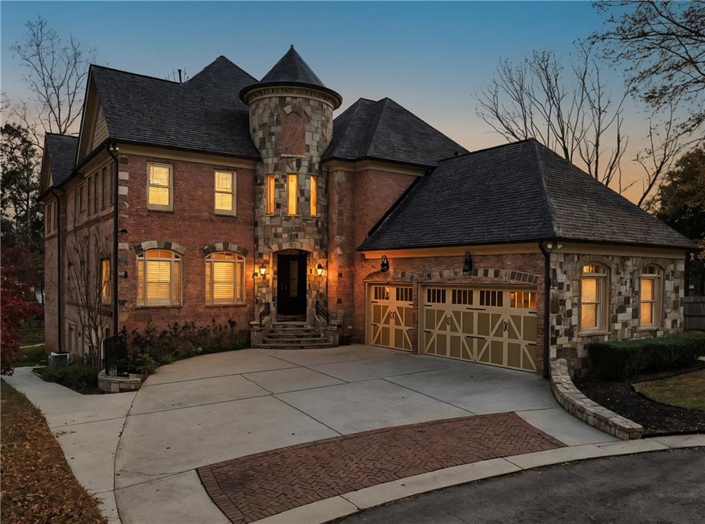 7611 Regency Circle
