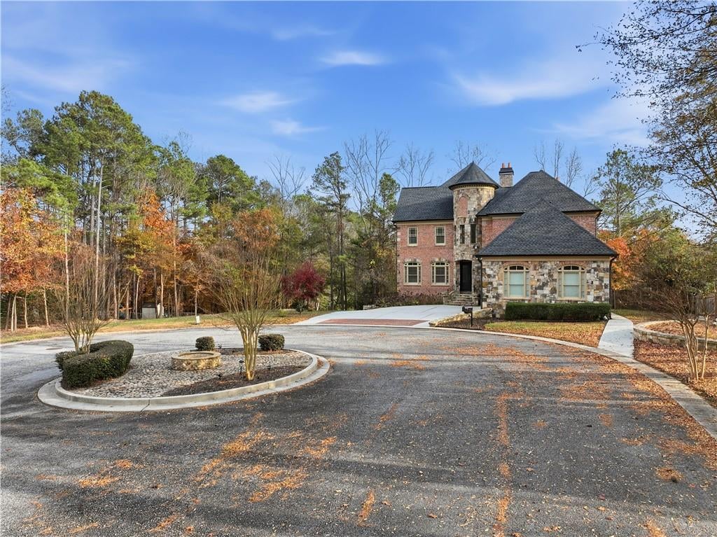 7611 Regency Circle