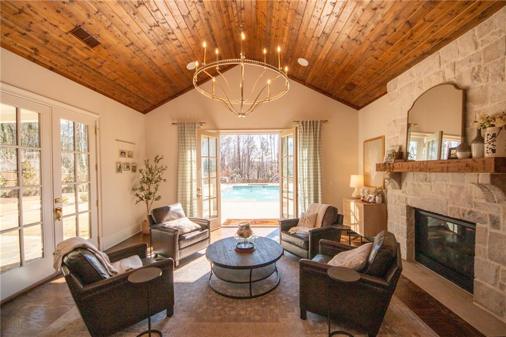 4184 Thompson Mill Road