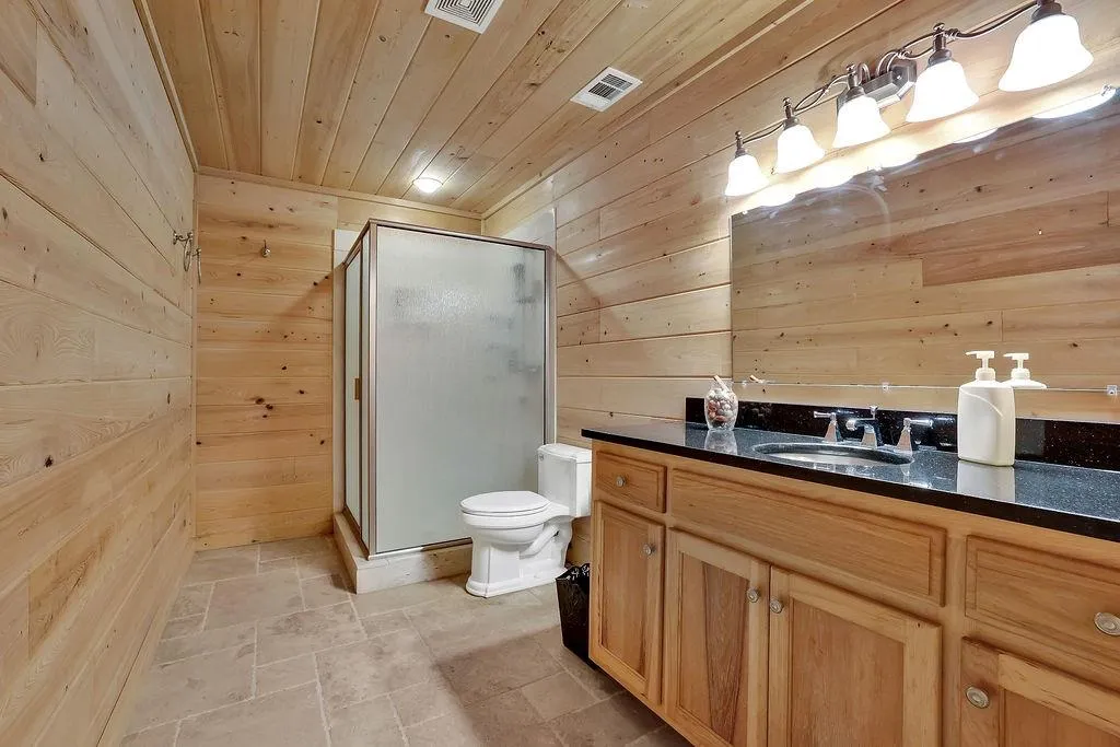 Greenville, Georgia 30222, United States, 6 Bedrooms Bedrooms, ,6 BathroomsBathrooms,Residential,Active,61820