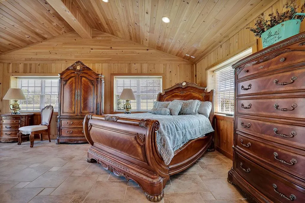 Greenville, Georgia 30222, United States, 6 Bedrooms Bedrooms, ,6 BathroomsBathrooms,Residential,Active,61820