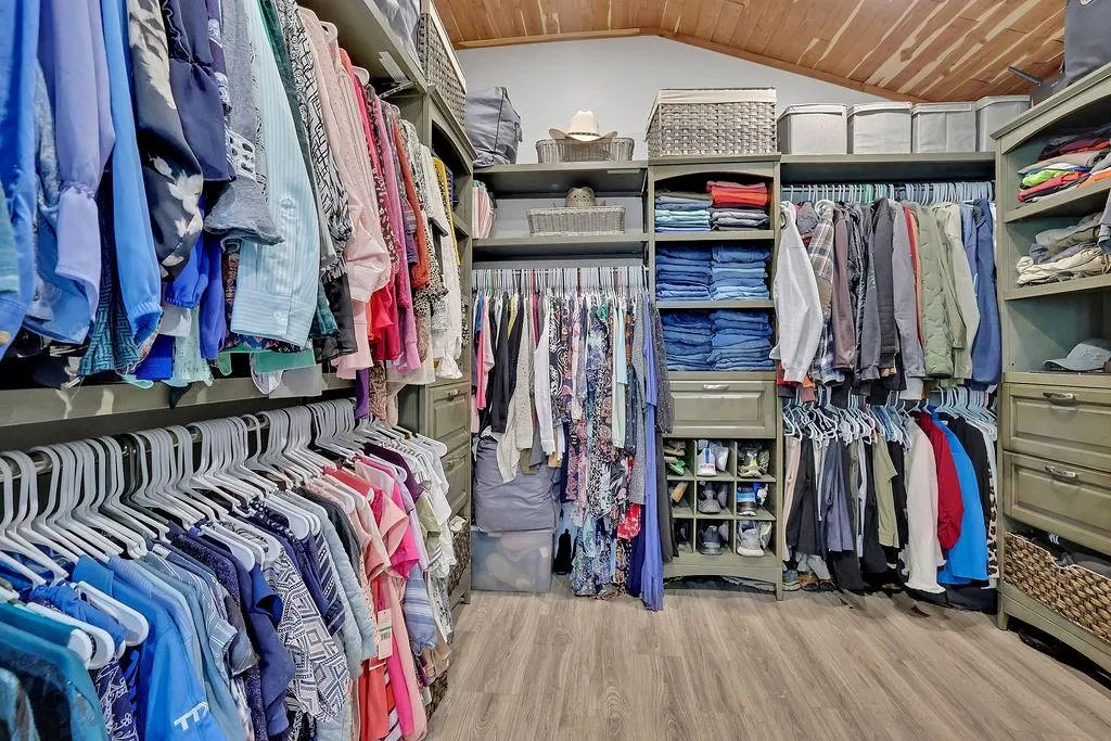 Greenville, Georgia 30222, United States, 6 Bedrooms Bedrooms, ,6 BathroomsBathrooms,Residential,Active,61820