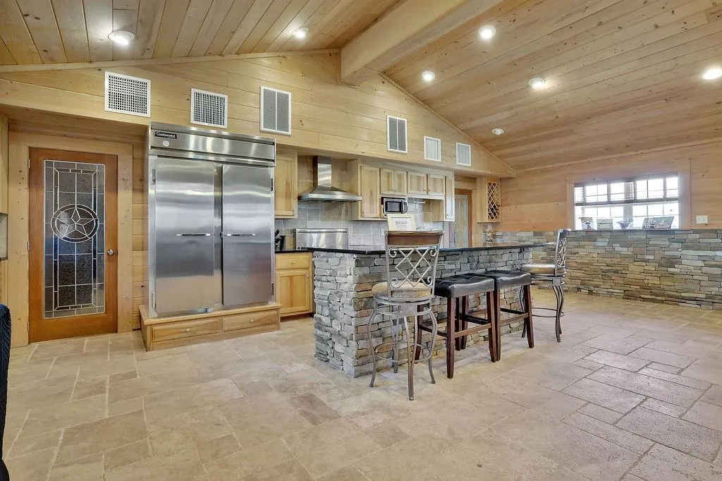 Greenville, Georgia 30222, United States, 6 Bedrooms Bedrooms, ,6 BathroomsBathrooms,Residential,Active,61820