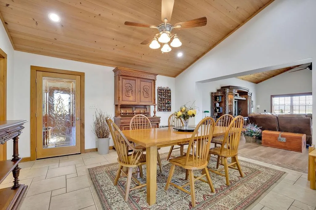 Greenville, Georgia 30222, United States, 6 Bedrooms Bedrooms, ,6 BathroomsBathrooms,Residential,Active,61820