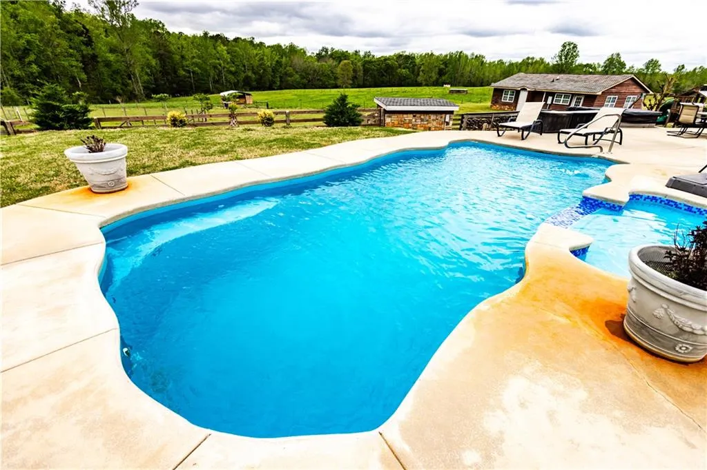 Greenville, Georgia 30222, United States, 6 Bedrooms Bedrooms, ,6 BathroomsBathrooms,Residential,Active,61820