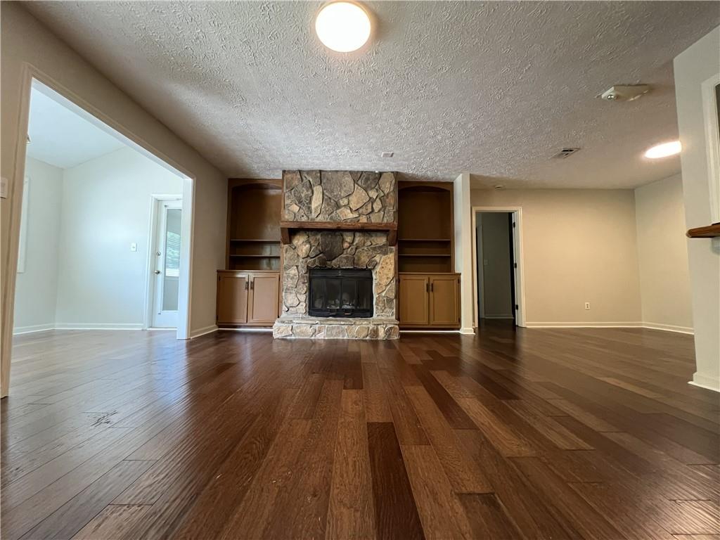 6513 Woodmont Boulevard