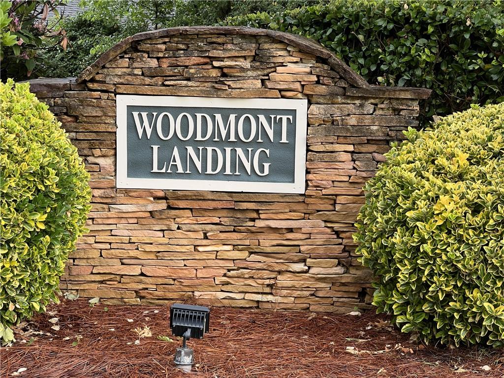 6513 Woodmont Boulevard