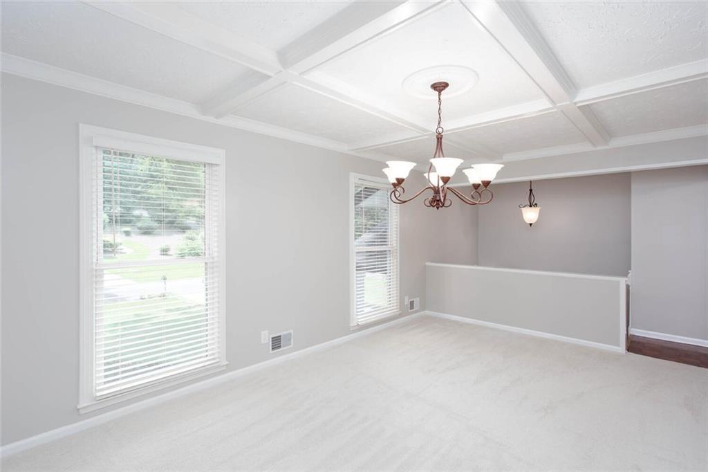 2510 Camelot Circle