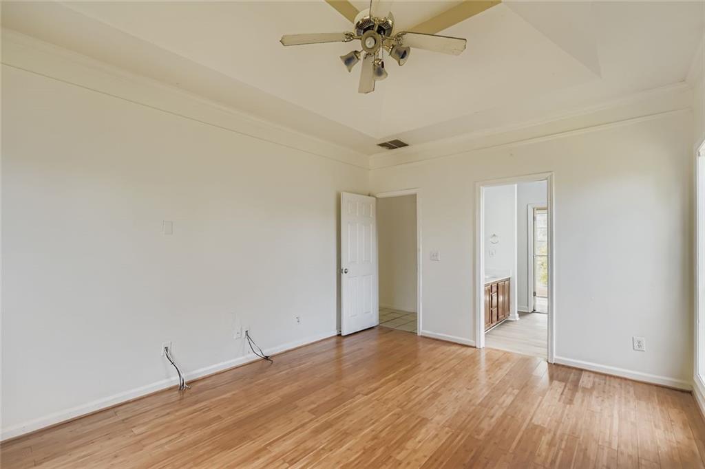 Wesley Lakes Oxford Downs - Residential