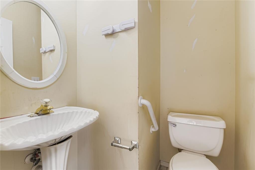 Wesley Lakes Oxford Downs - Residential