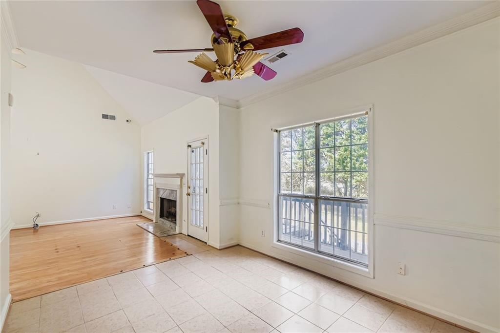 Wesley Lakes Oxford Downs - Residential