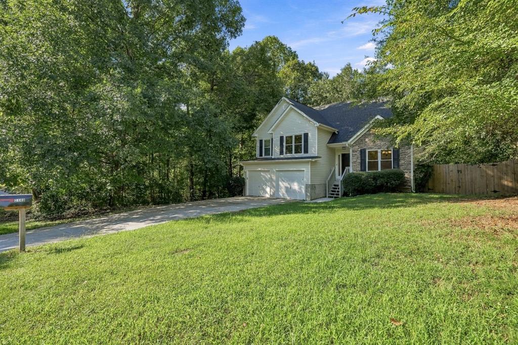 2140 Amberly Glen Way